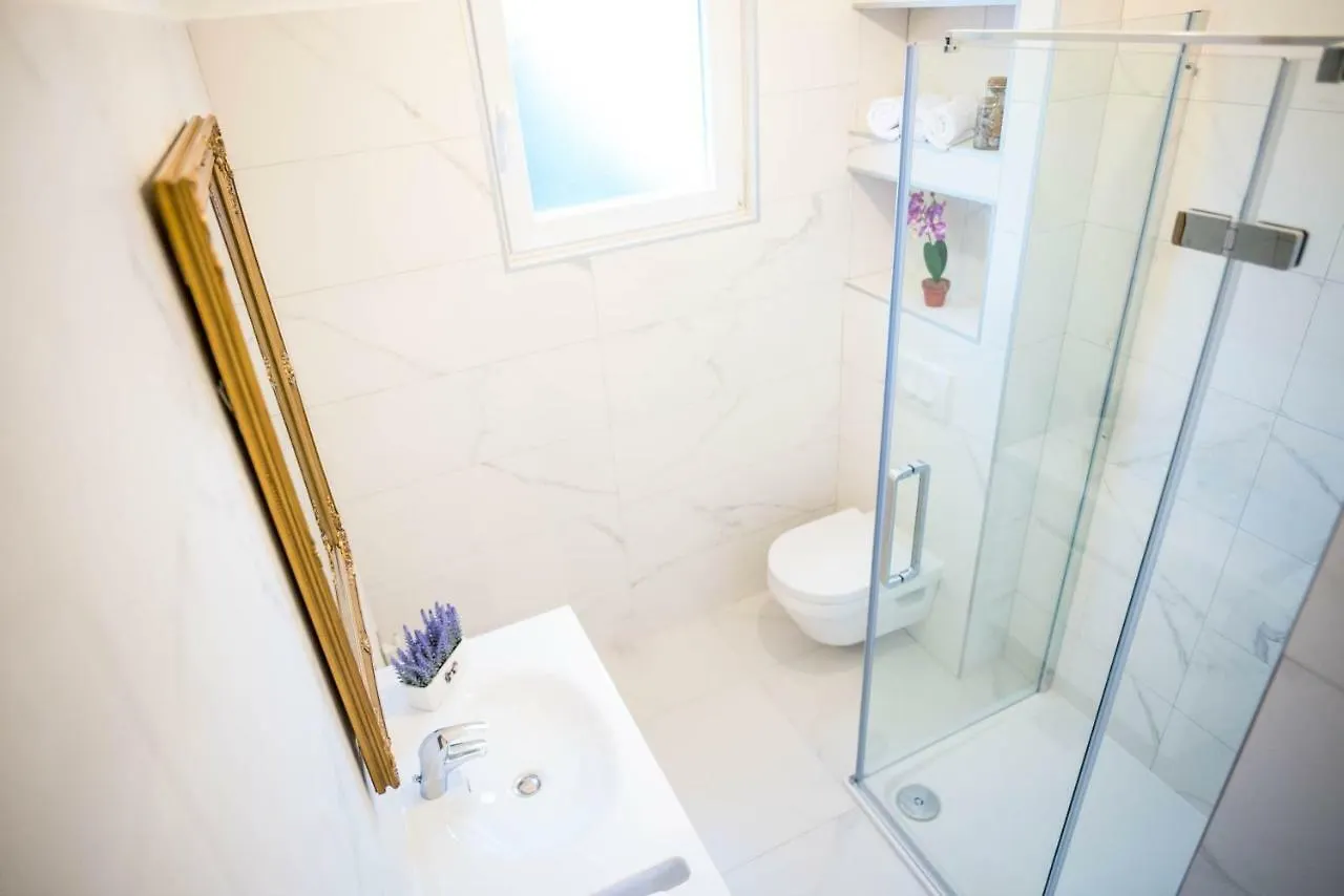 Villa Holiday Home Strisnja W/ Sea View Debeljak Croatia
